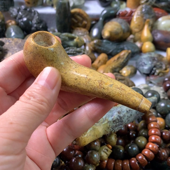 未镶嵌岫岩河磨玉（透闪石质玉）笔搁