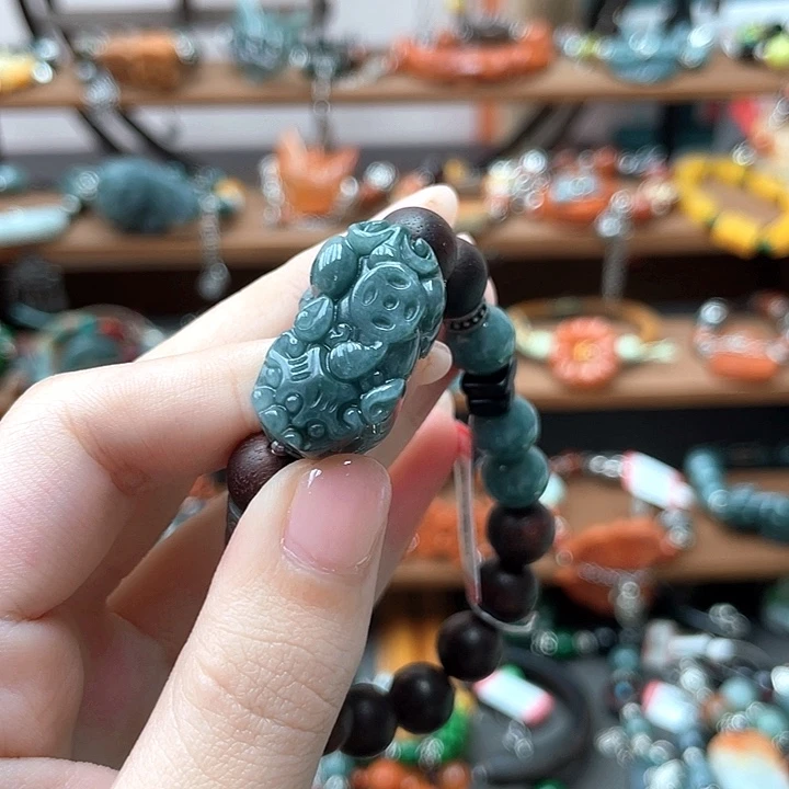 翡翠未镶嵌手链饰品