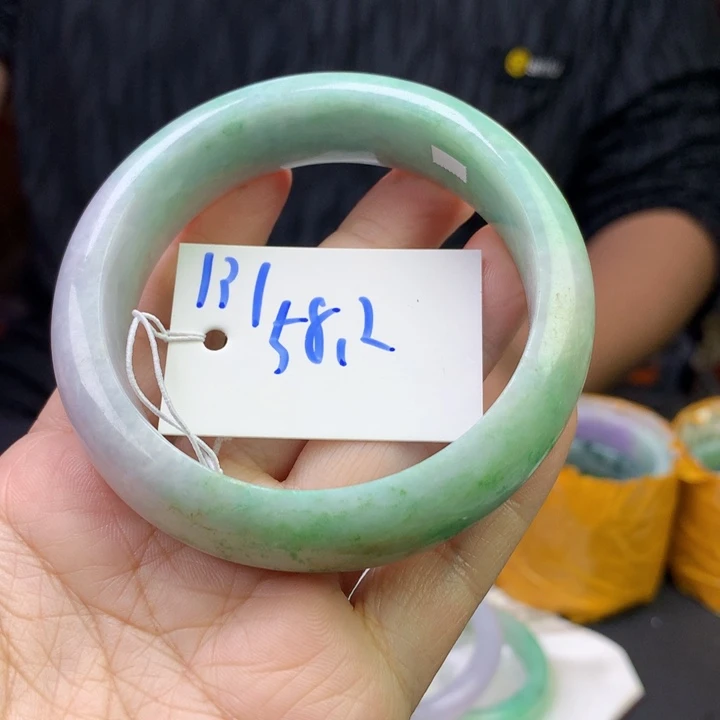 未镶嵌手镯翡翠131