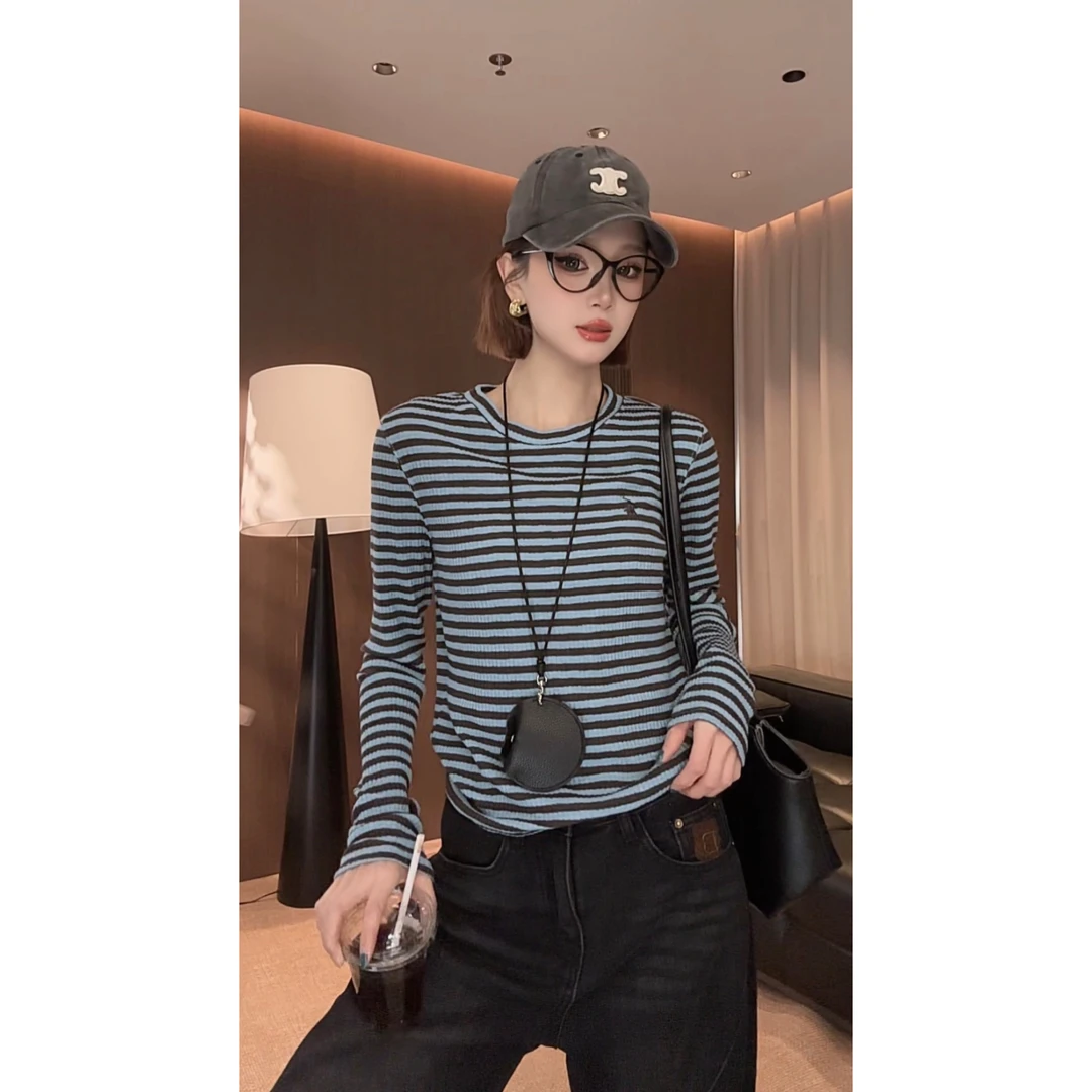 【Zz】早春时尚条纹拼色针织上衣百搭宽松显瘦刺绣圆领上衣ZY-174