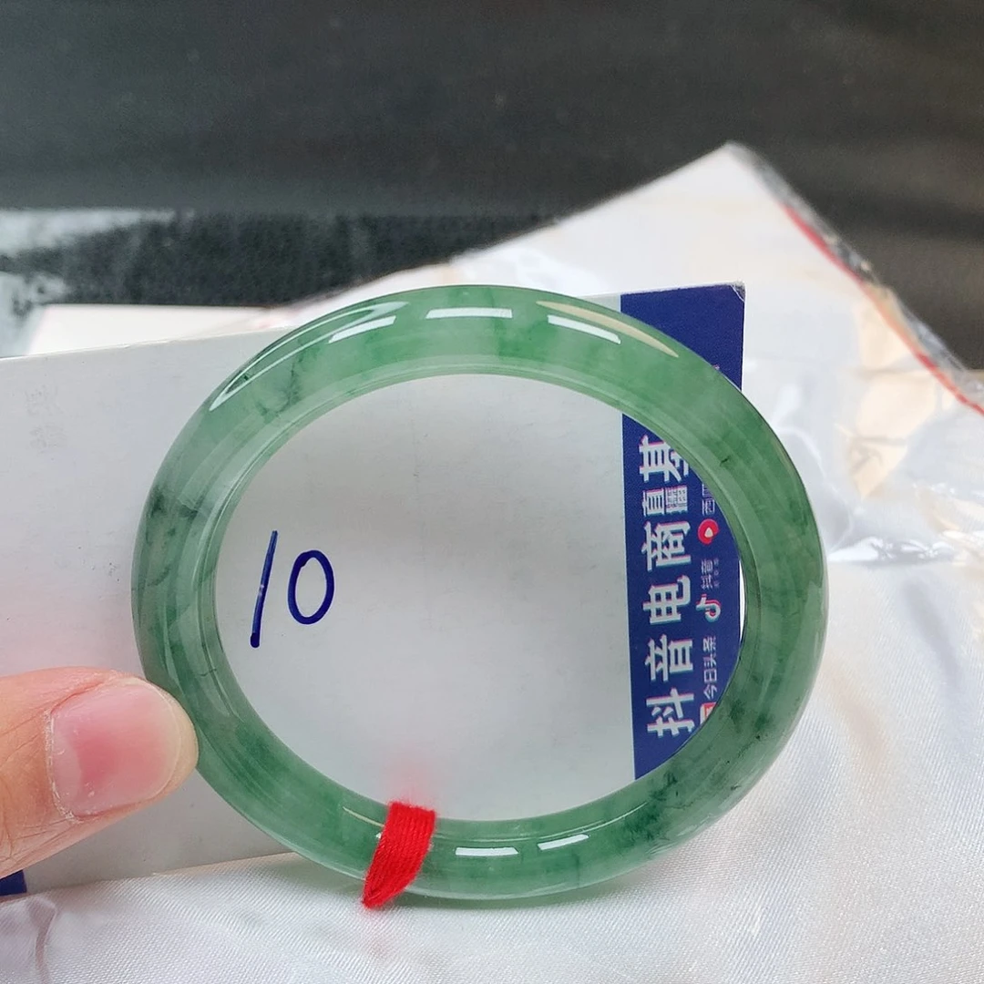 翡翠手镯未镶嵌10号