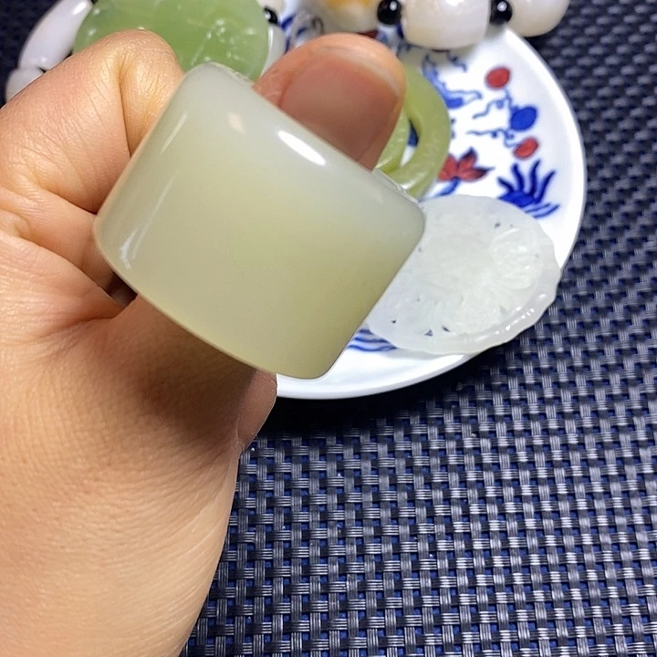 吊坠白玉菩提一一一一一一一