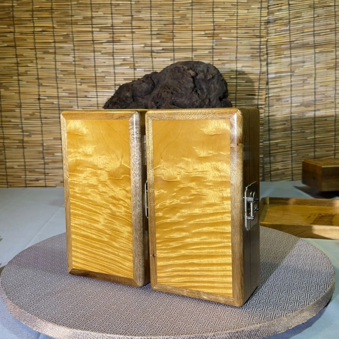 深***鱼金丝楠金丝楠木盒子
