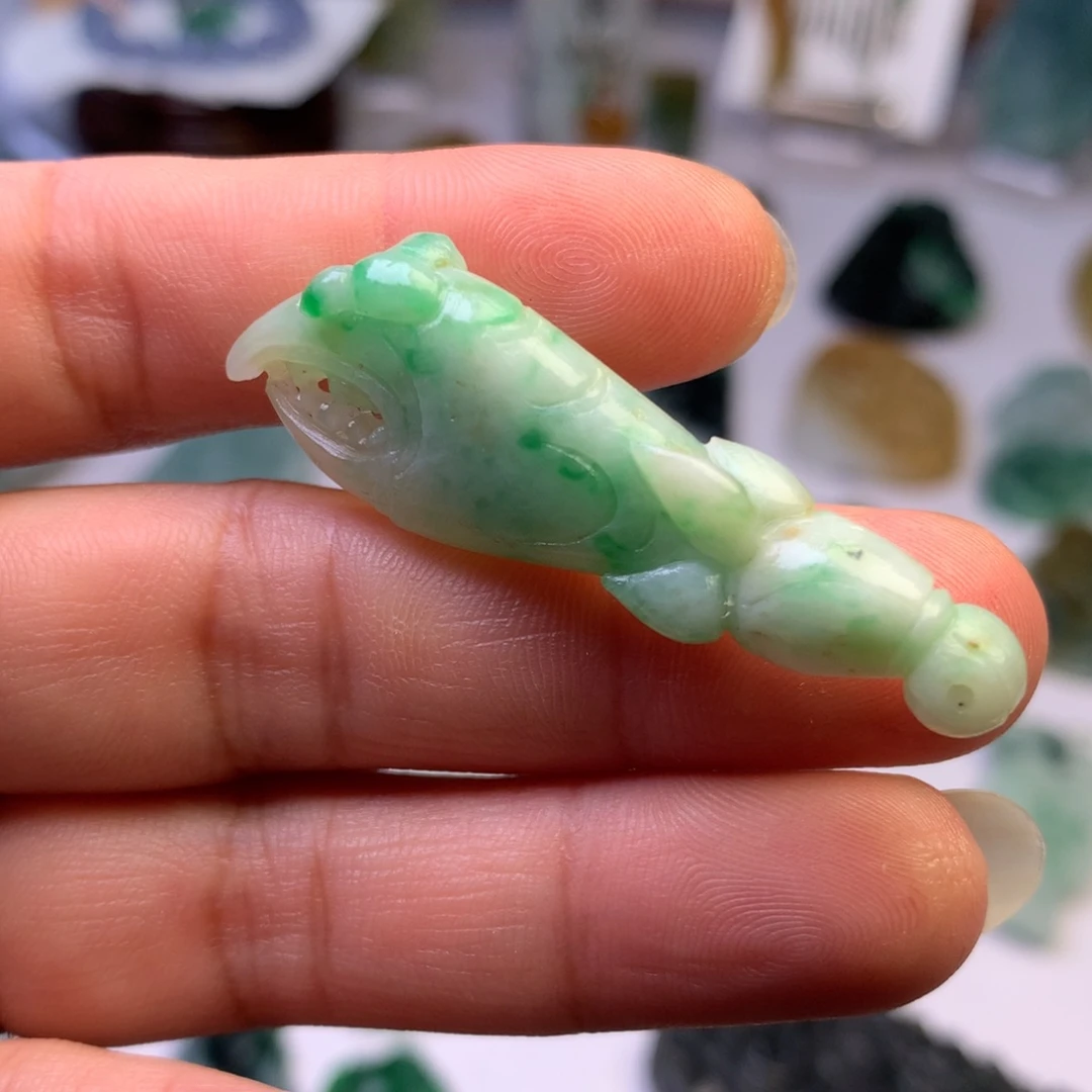 定制翡翠未镶嵌翡翠