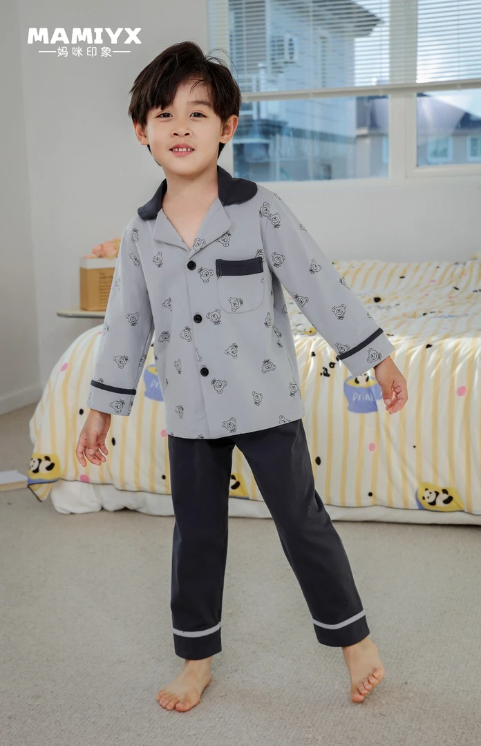 1071妈咪印象莱卡抗菌棉男童长袖春秋开衫家居服