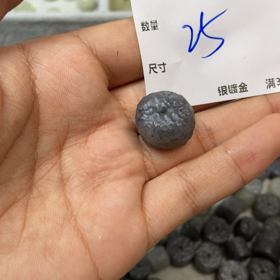 1****颈饰未镶嵌和田玉YU181