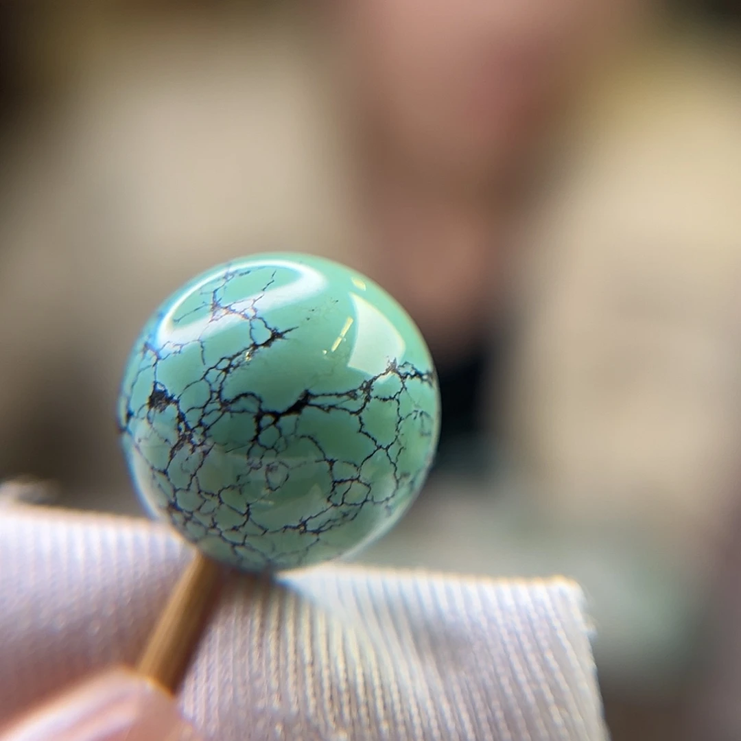 绿松石未镶嵌珠宝奇石15