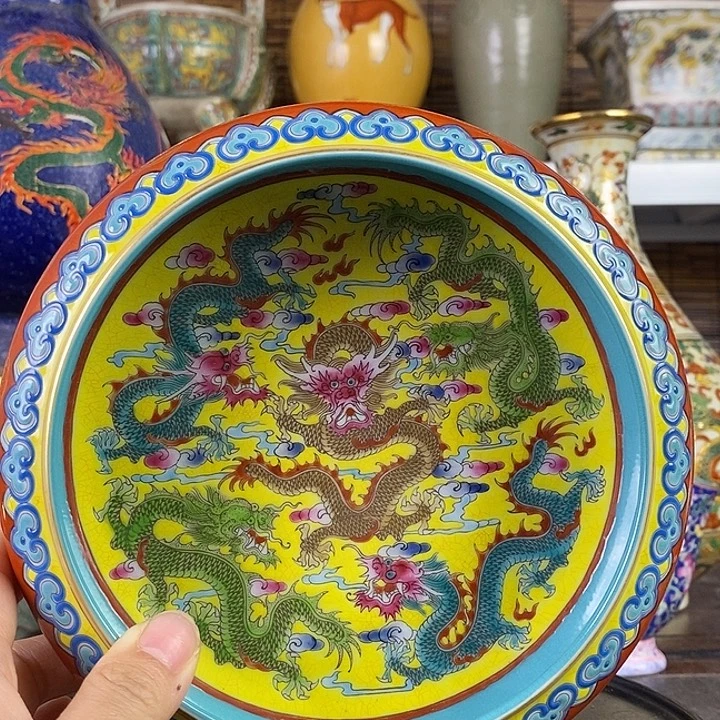 摆件瓷器真的很漂亮的