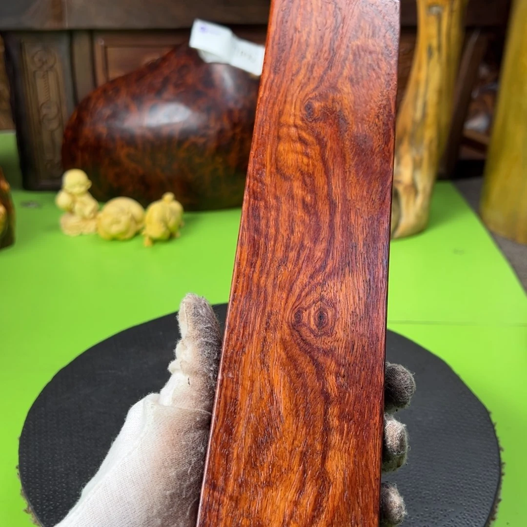 王***霸大果紫檀（缅甸花梨）