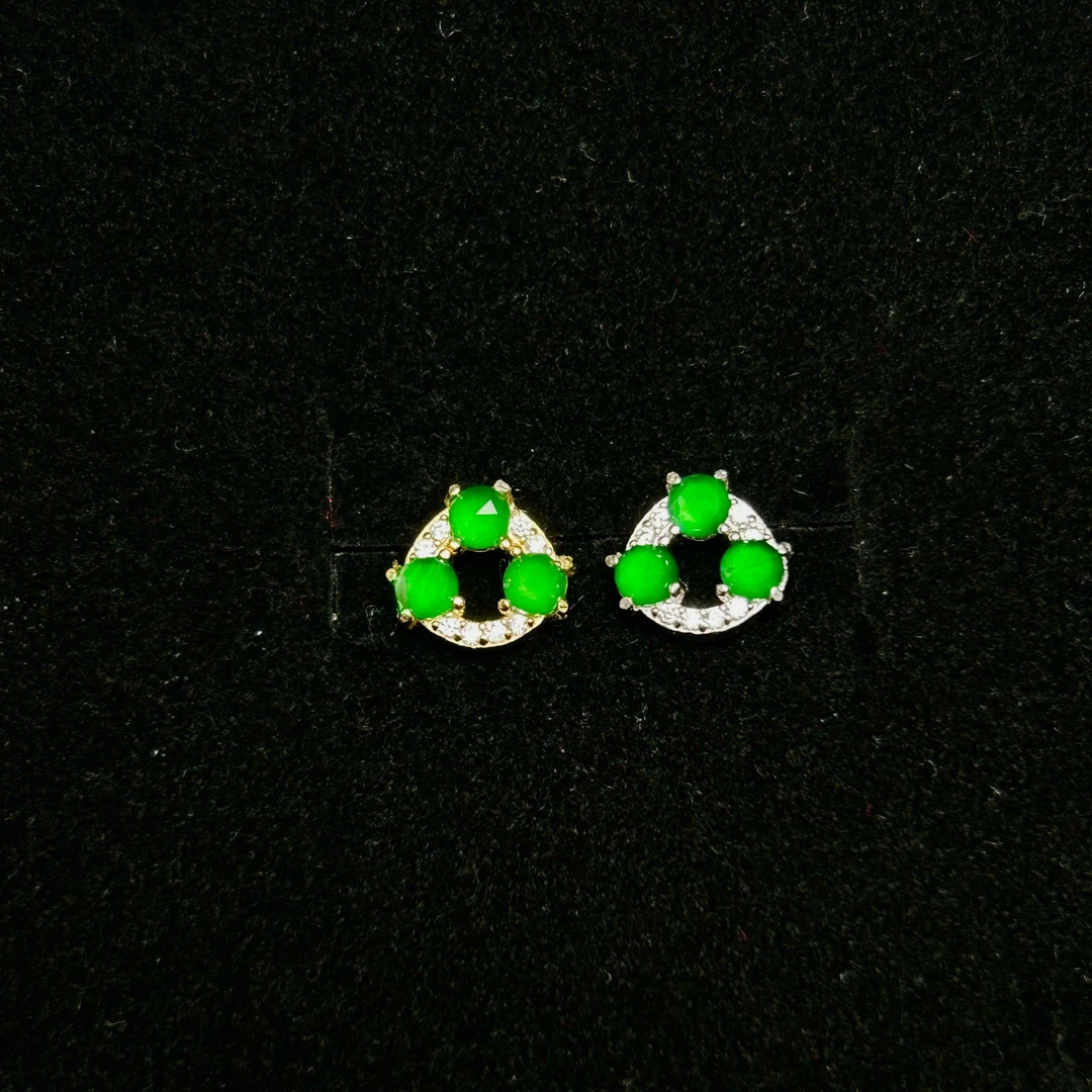 天然A货翡翠三钻耳钉金银漂亮精致简约气质日常时尚百搭多样性