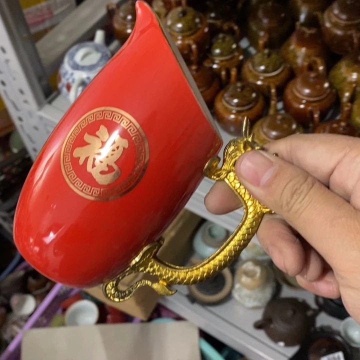 陶瓷艺术品及艺术壶