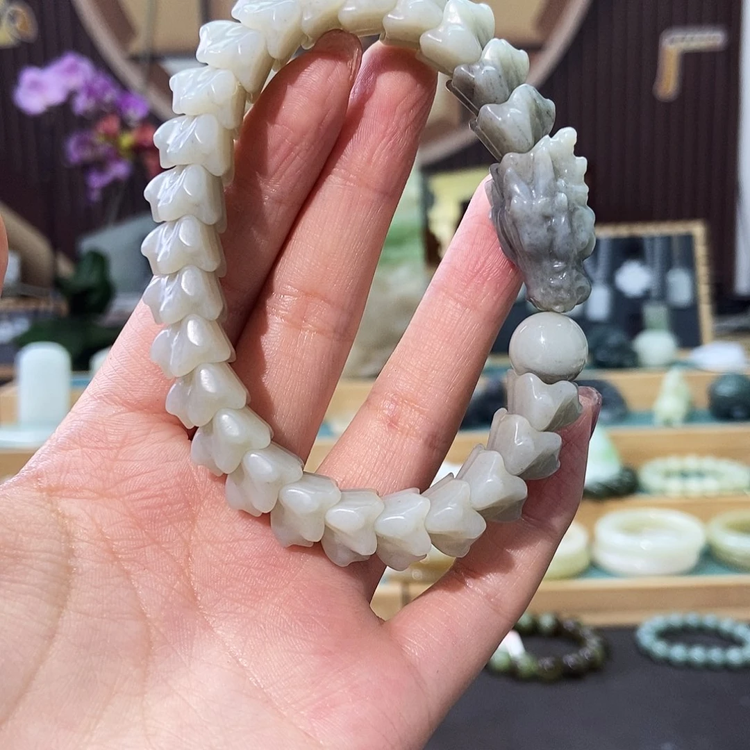 和田玉未镶嵌手链