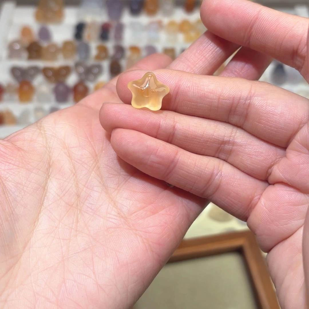 玛瑙/玉髓颈饰未镶嵌陉*