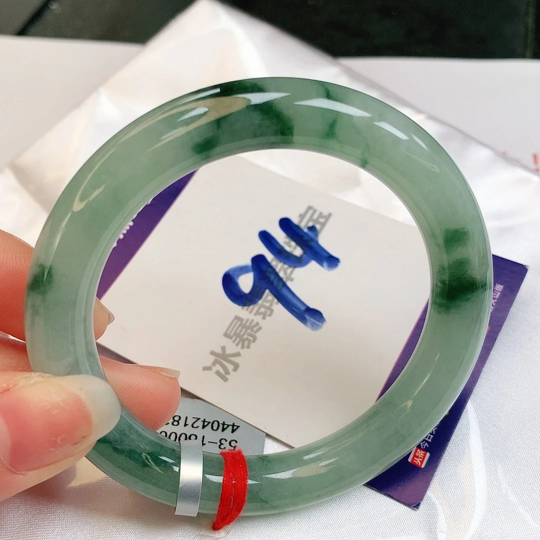 翡翠手镯未镶嵌缅甸天然a货翡翠