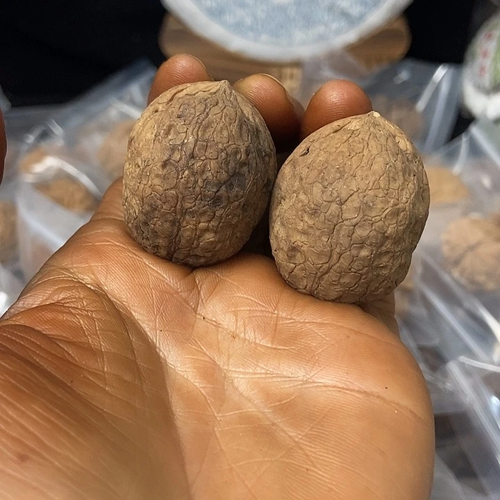 把件文玩核桃云南铁核桃基地45