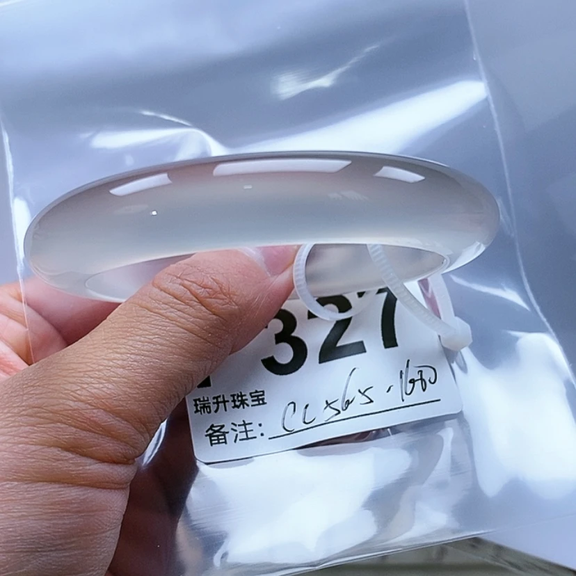 【闪购商品】玛瑙/玉髓手镯未镶嵌c*