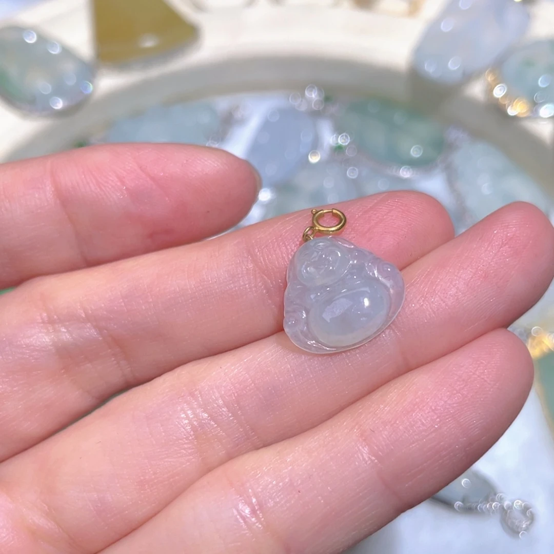 翡翠颈饰18K金镶嵌翡翠