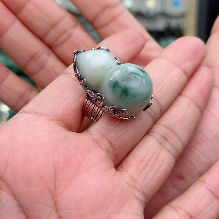 透闪石-蛇纹石玉戒指银S925镶嵌幸****?