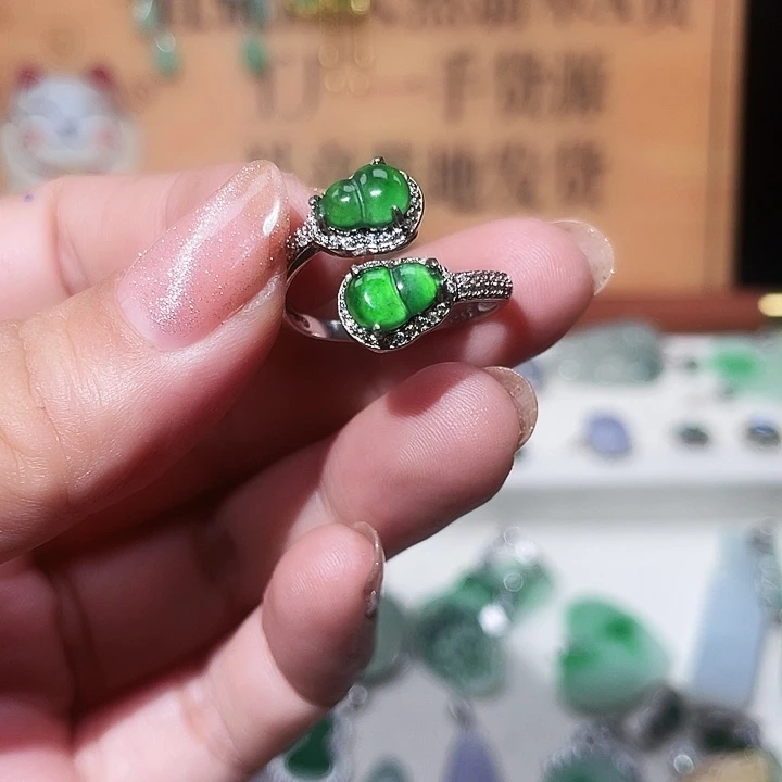 翡翠银S925镶嵌颈饰