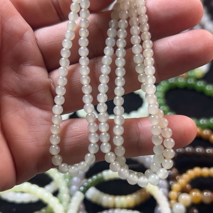 和田玉未镶嵌手串