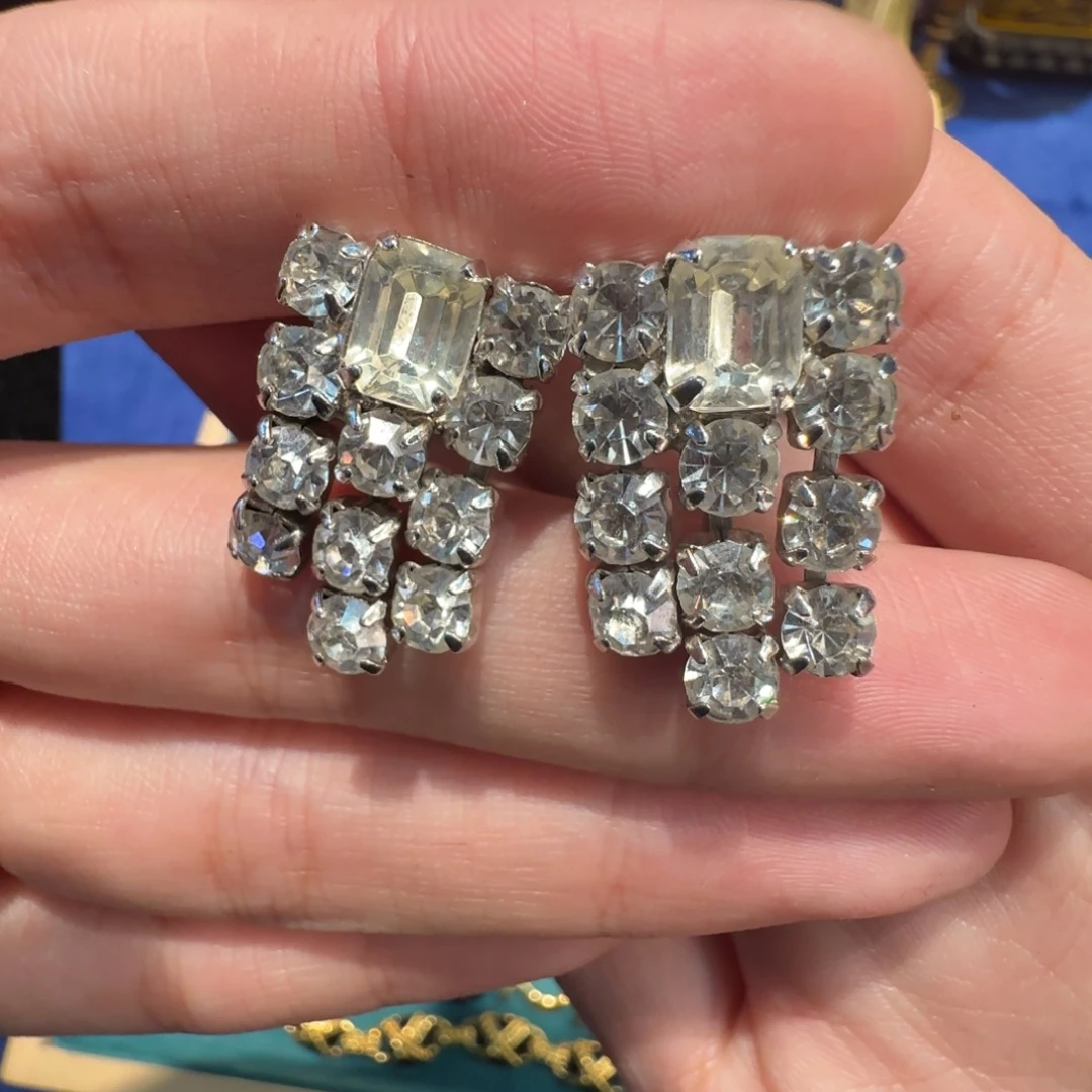 琉璃纯铜合金瑕疵