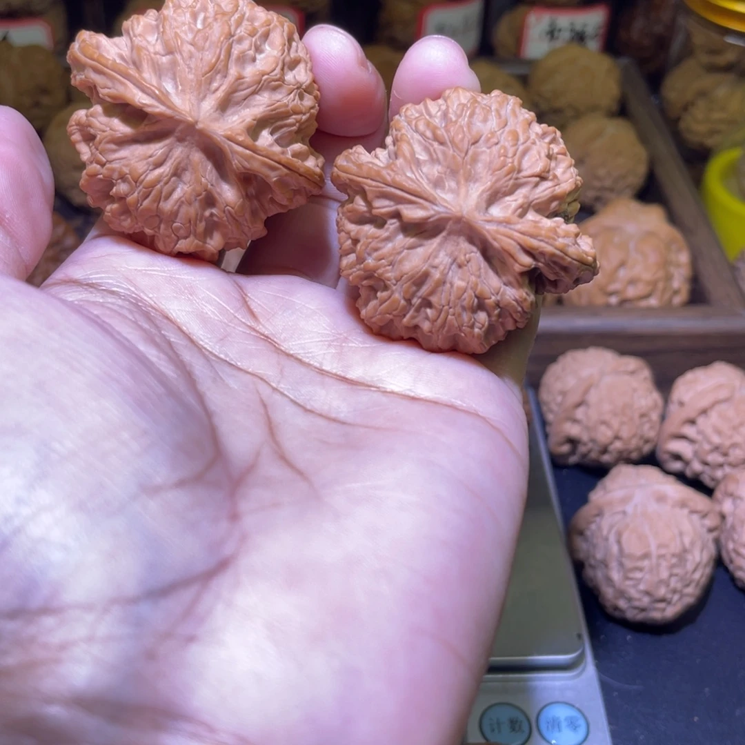 文玩核桃把件苹果园