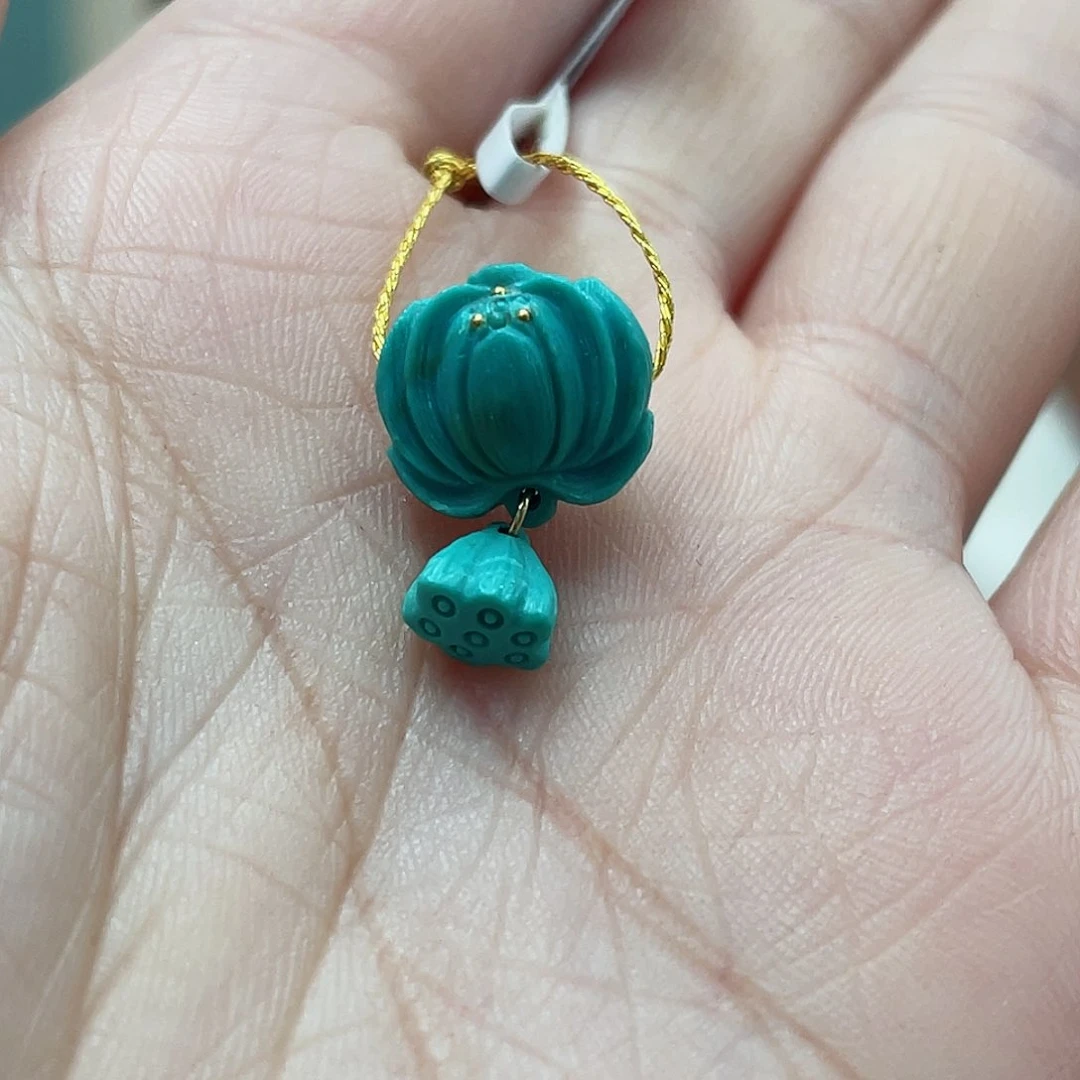 绿松石颈饰未镶嵌