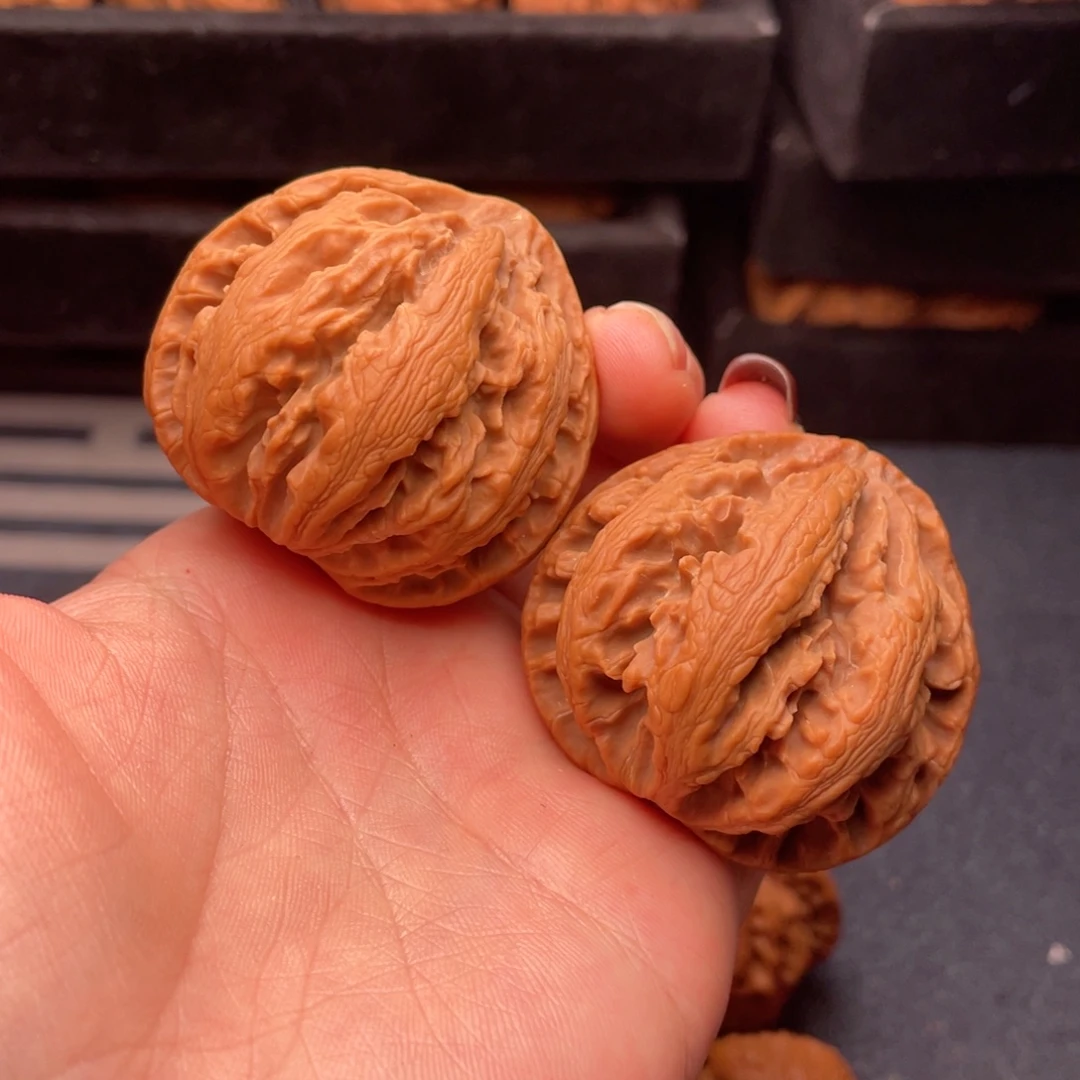 把件文玩核桃秦岭核桃