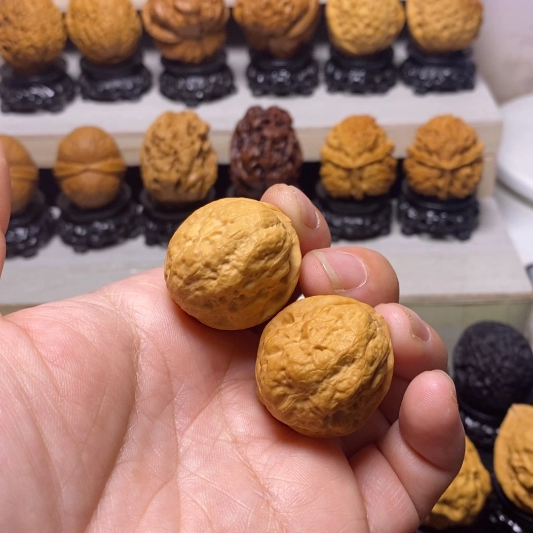 文玩核桃吊坠2w小玉蟾