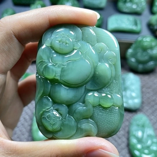 【闪购商品】颈饰未镶嵌和田玉