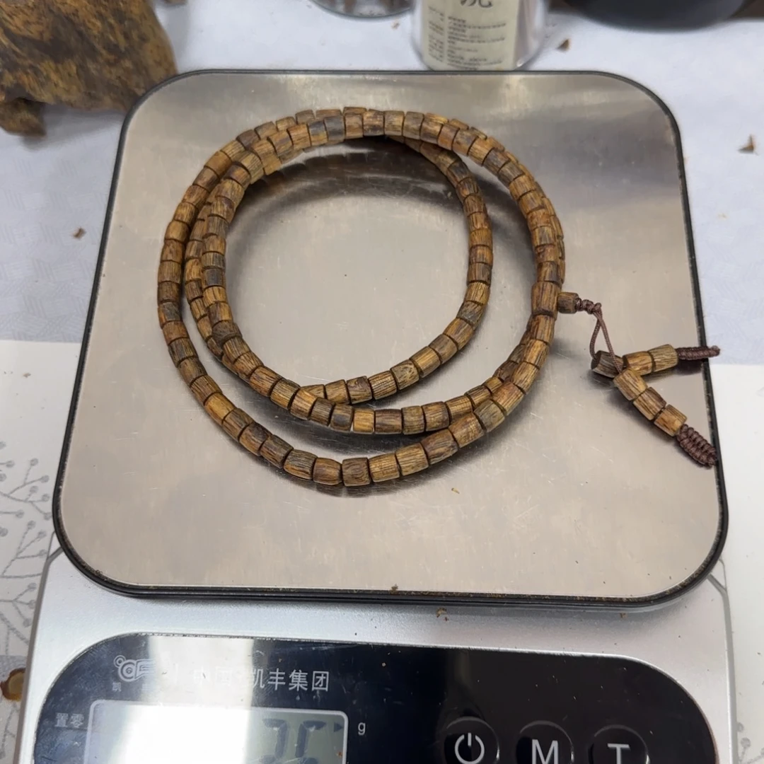 三****手串沉香奇楠沉香99分沉凹身手串13.6