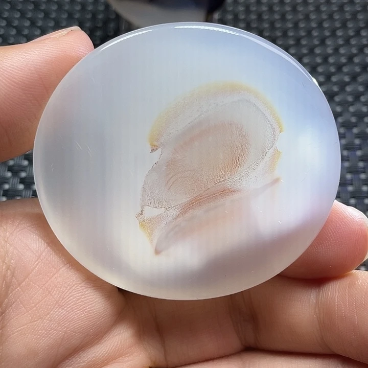 未镶嵌颈饰玛瑙/玉髓时*