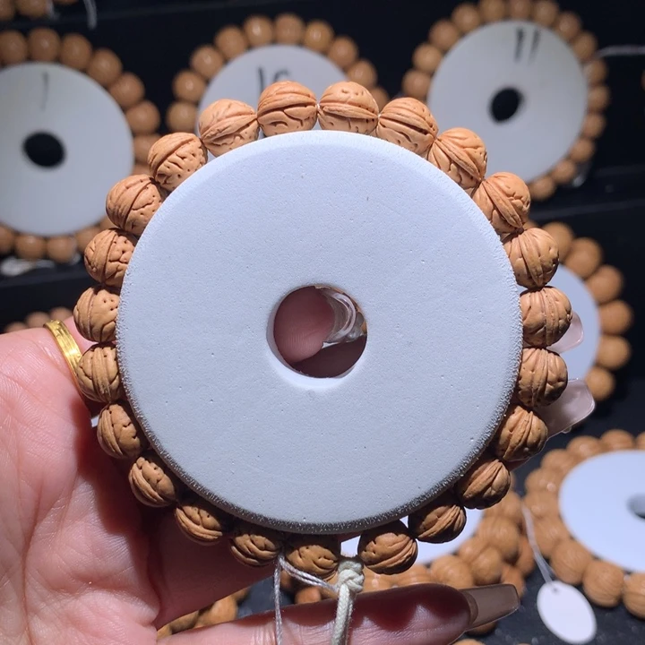 桃核手串野生金豆