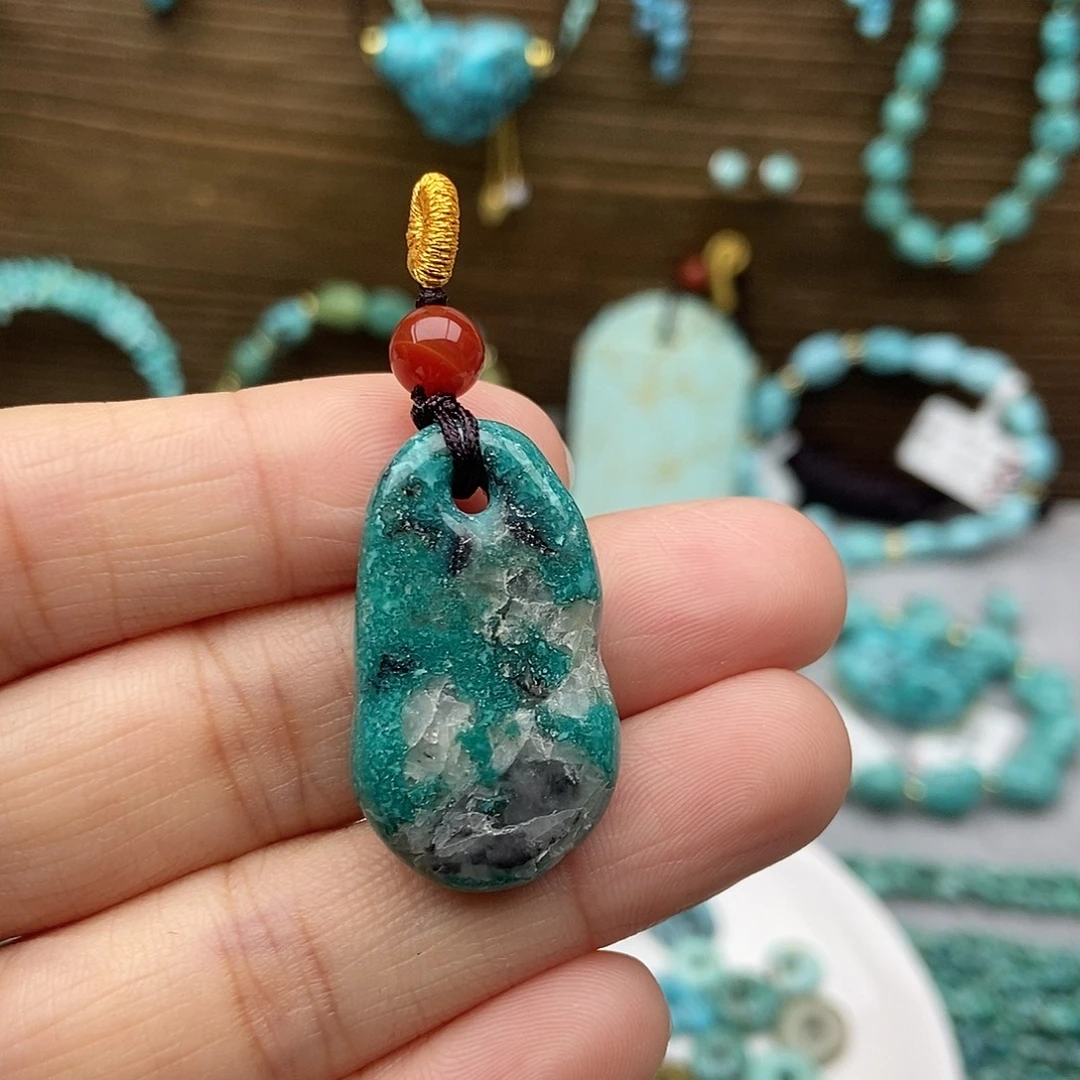 绿松石未镶嵌随行吊坠