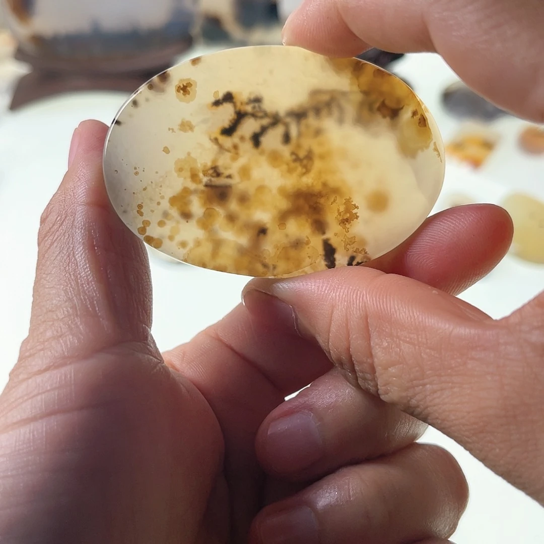 【闪购商品】玛瑙/玉髓未镶嵌珠宝半成品