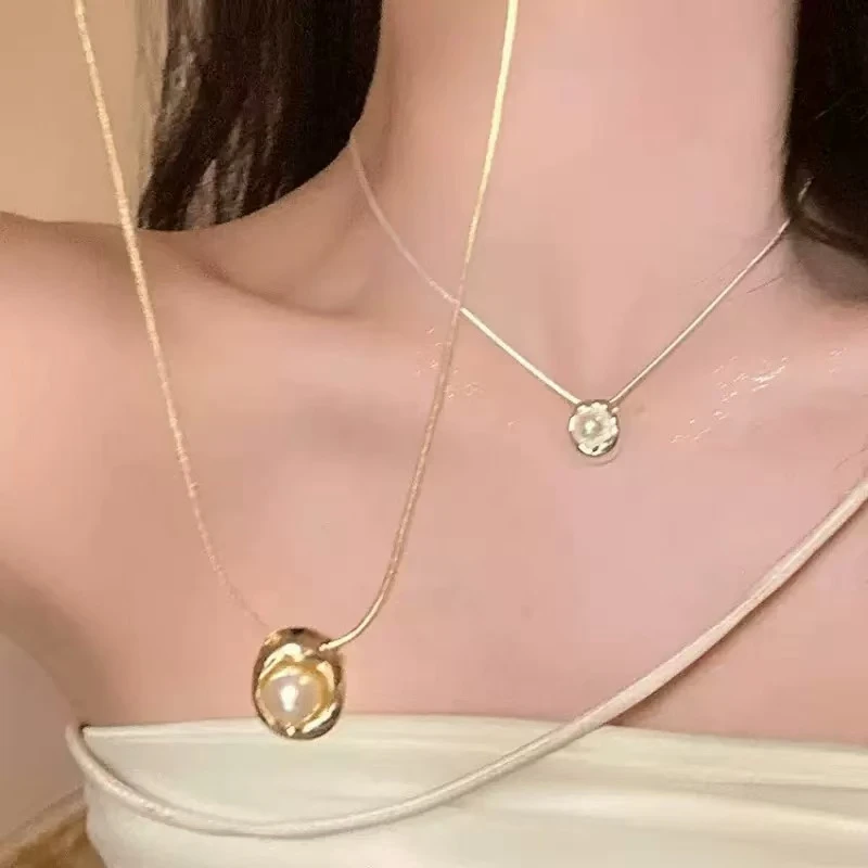 合金项链 复古简约镂空珍珠项链女小众设计感气质高级感锁骨链