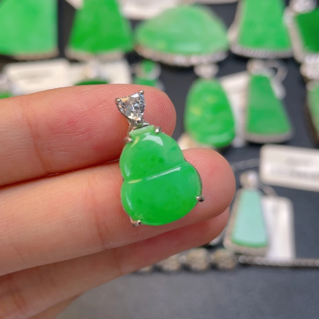 翡翠银S925镶嵌颈饰