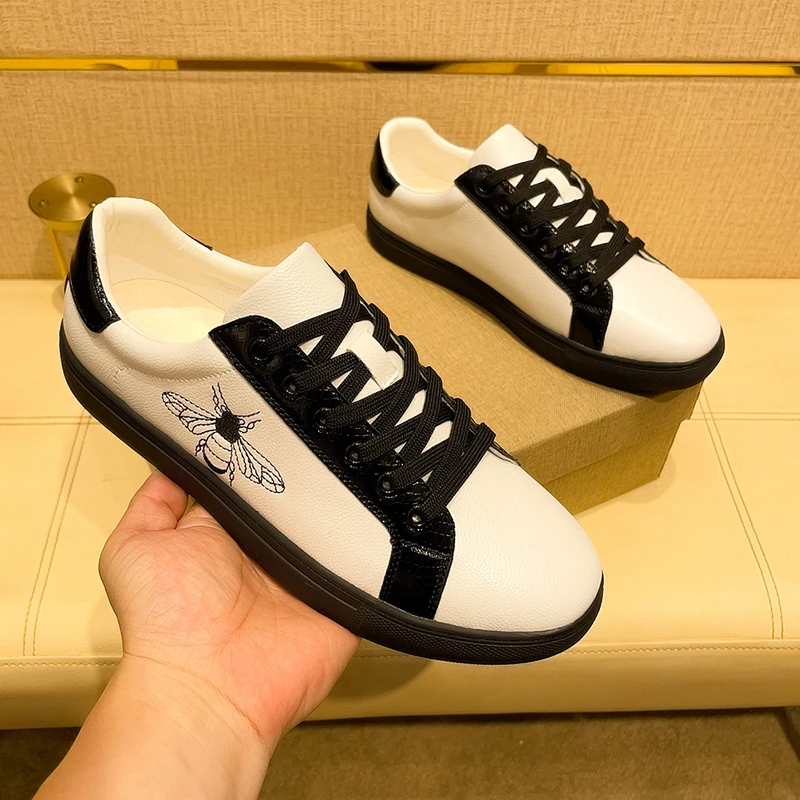 小蜜蜂刺绣小白鞋男真皮夏季2025新款韩版百搭软底板鞋休闲鞋透气