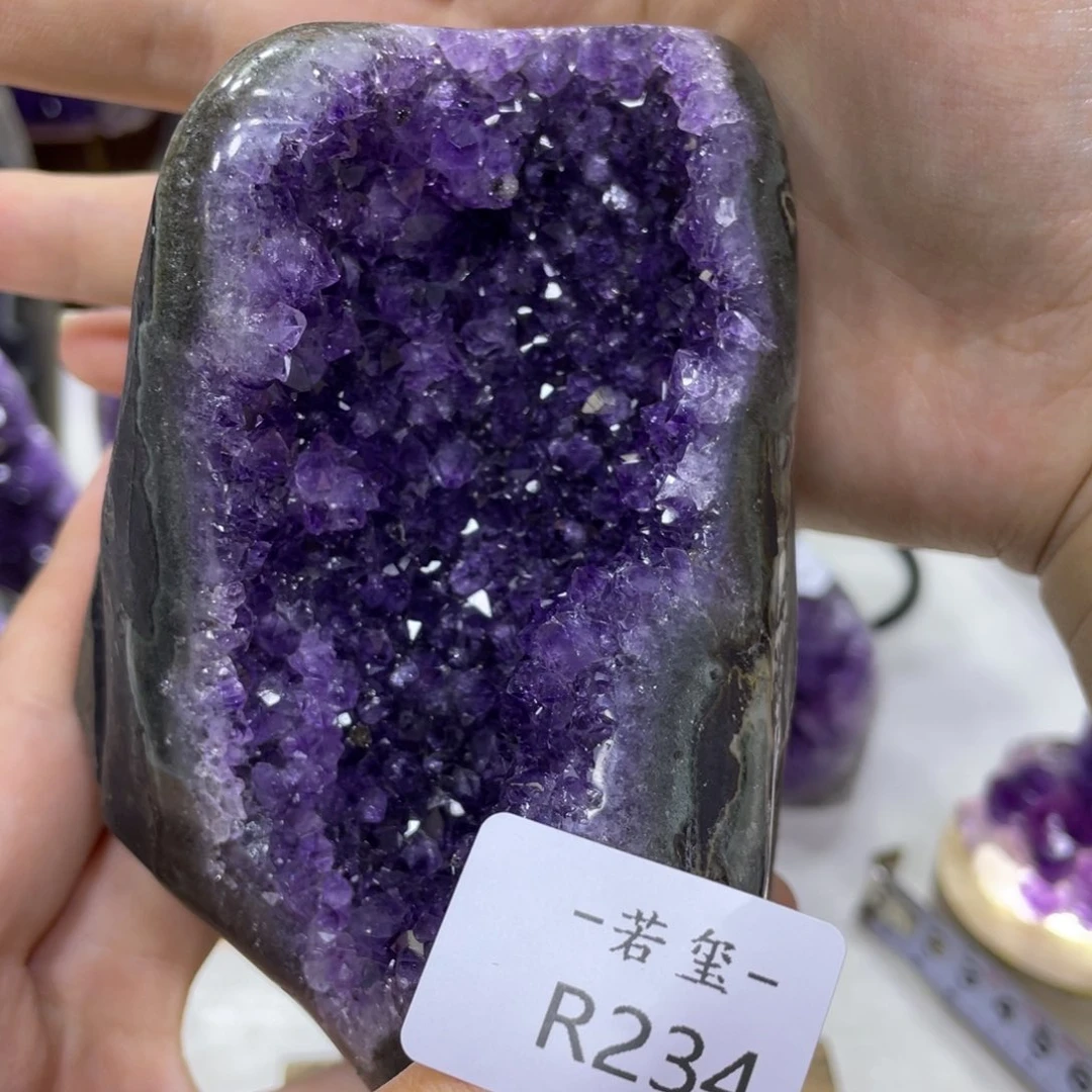 乌拉圭紫水晶摆件r234