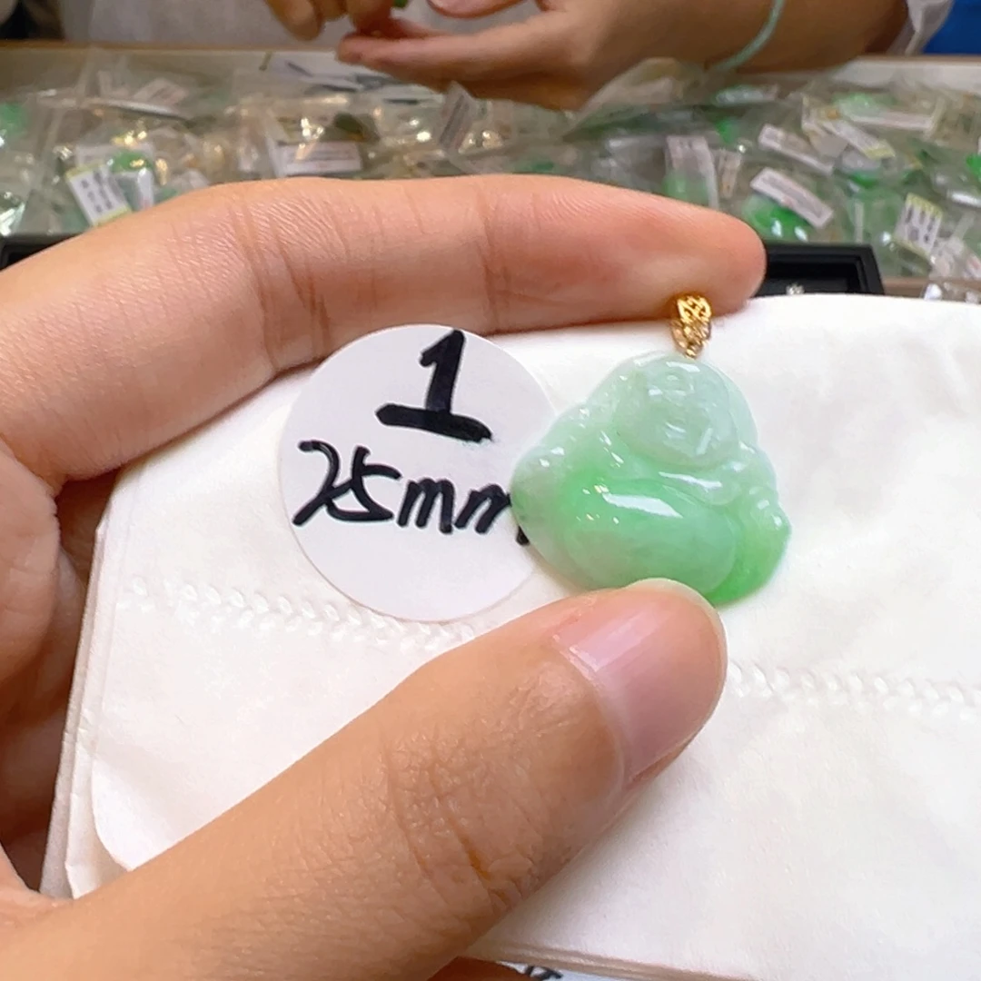 吊坠(不含链)18K金镶嵌翡翠