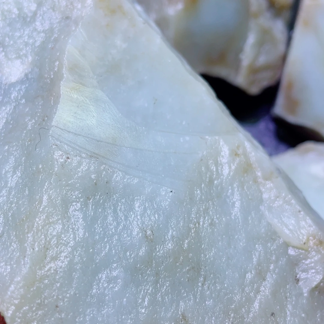 和田玉未镶嵌珠宝半成品