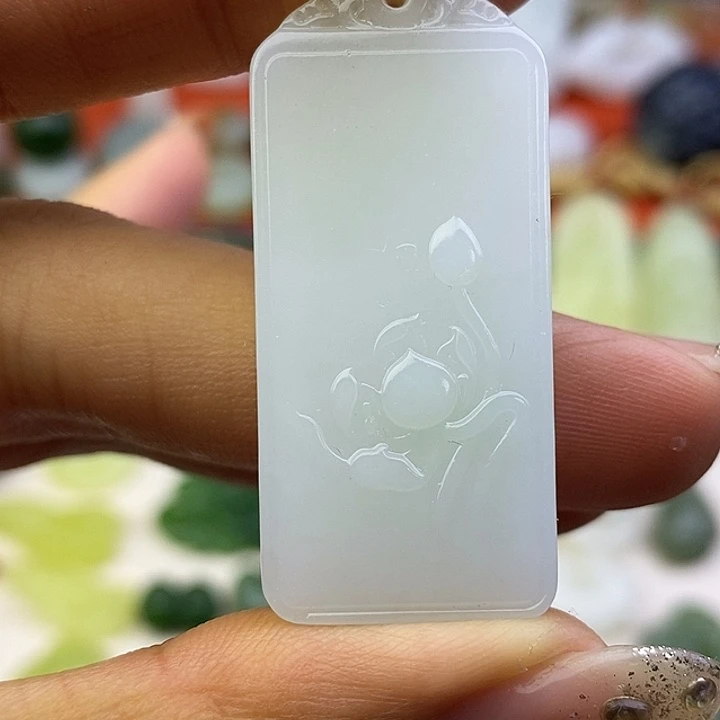 和田玉未镶嵌颈饰白玉