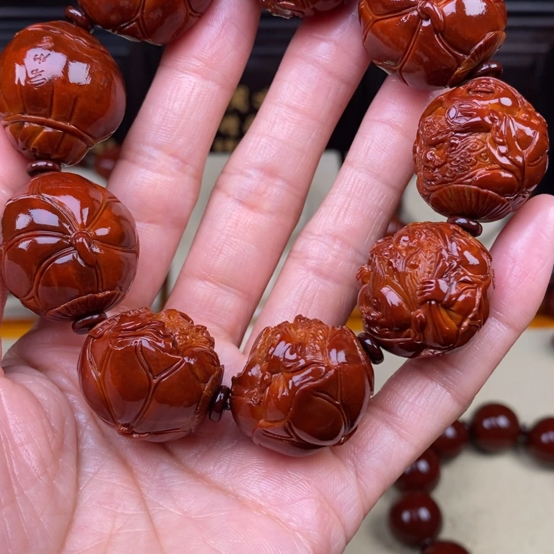 阿***龙吊坠橄榄核荷叶龙财