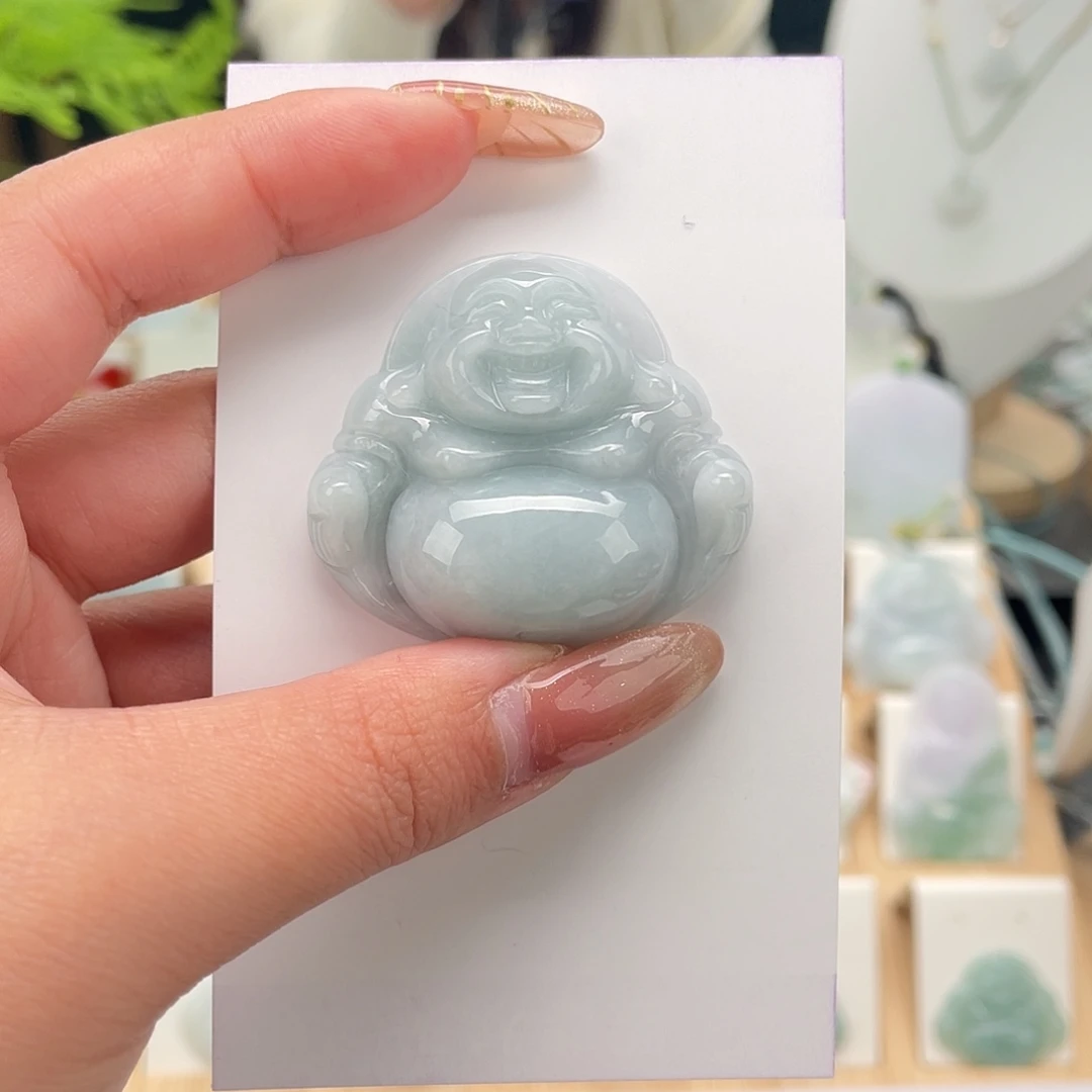翡翠未镶嵌颈饰佛公