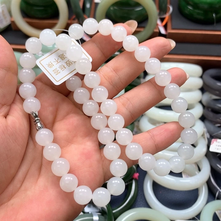【闪购商品】颈饰未镶嵌和田玉（糖玉）
