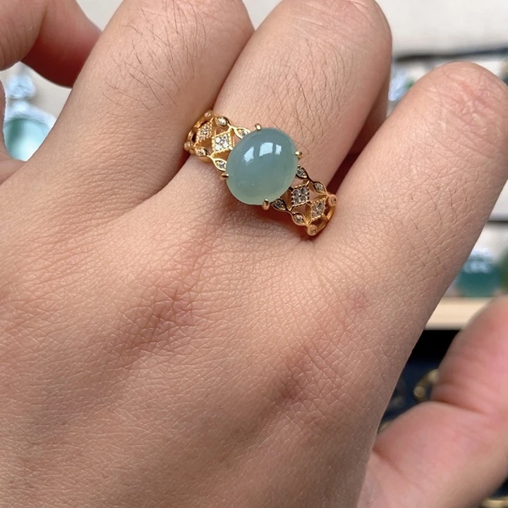 翡翠未镶嵌戒指戒指