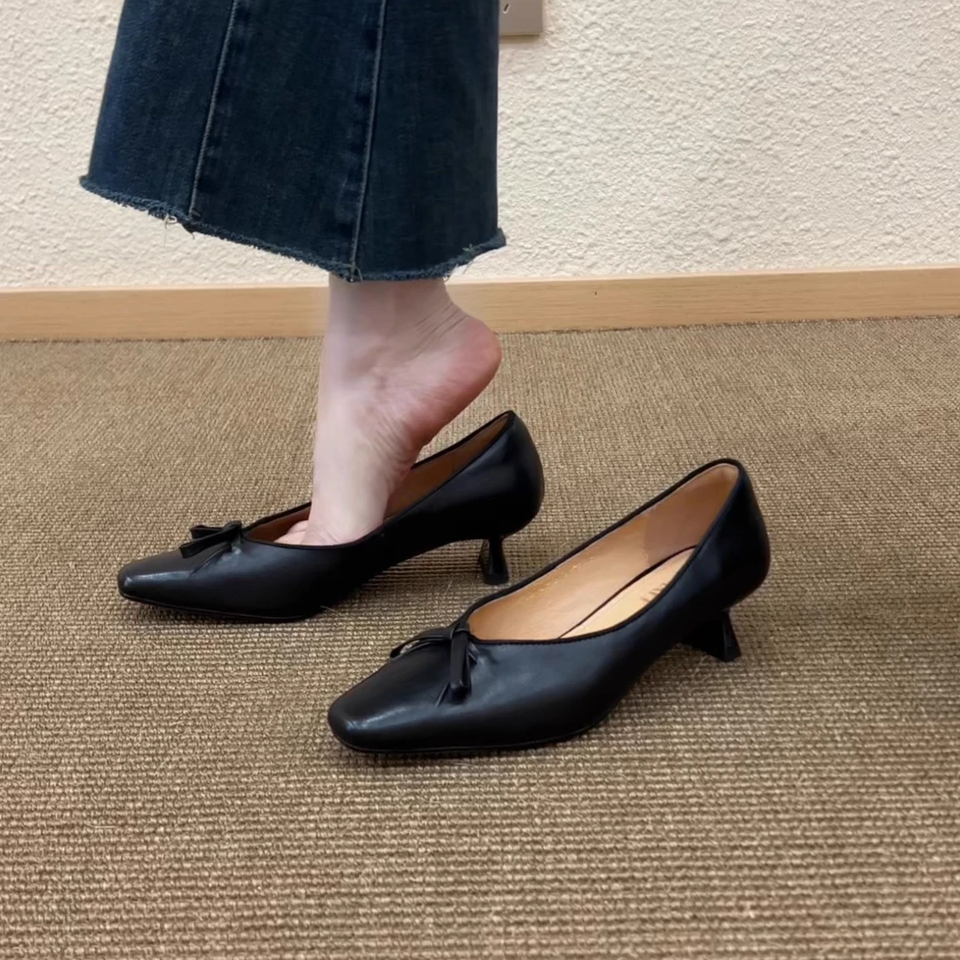 Pokoy-4cm浅口方头粗跟单鞋女蝴蝶结一脚蹬舒适