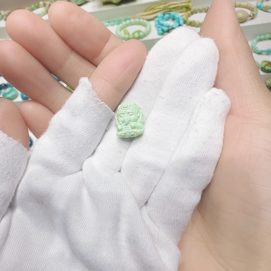 绿松石未镶嵌原矿绿松石