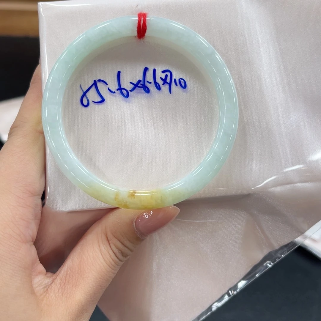 未镶嵌手镯翡翠翡翠