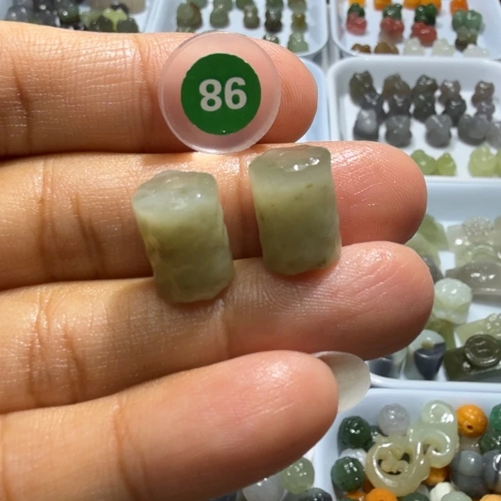 未镶嵌和田玉珠宝半成品